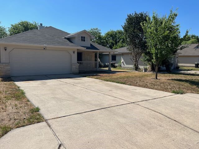 Property Photo: 140 Fall Creek Drive TX 78640