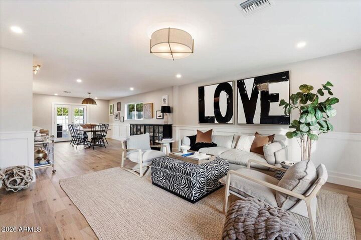 Property Photo:  8638 E Highland Avenue  AZ 85251 