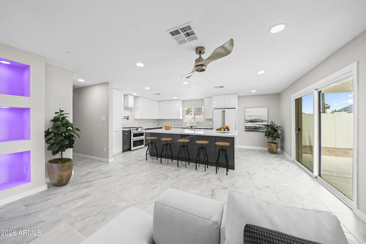 Property Photo:  8202 E Whitton Avenue  AZ 85251 
