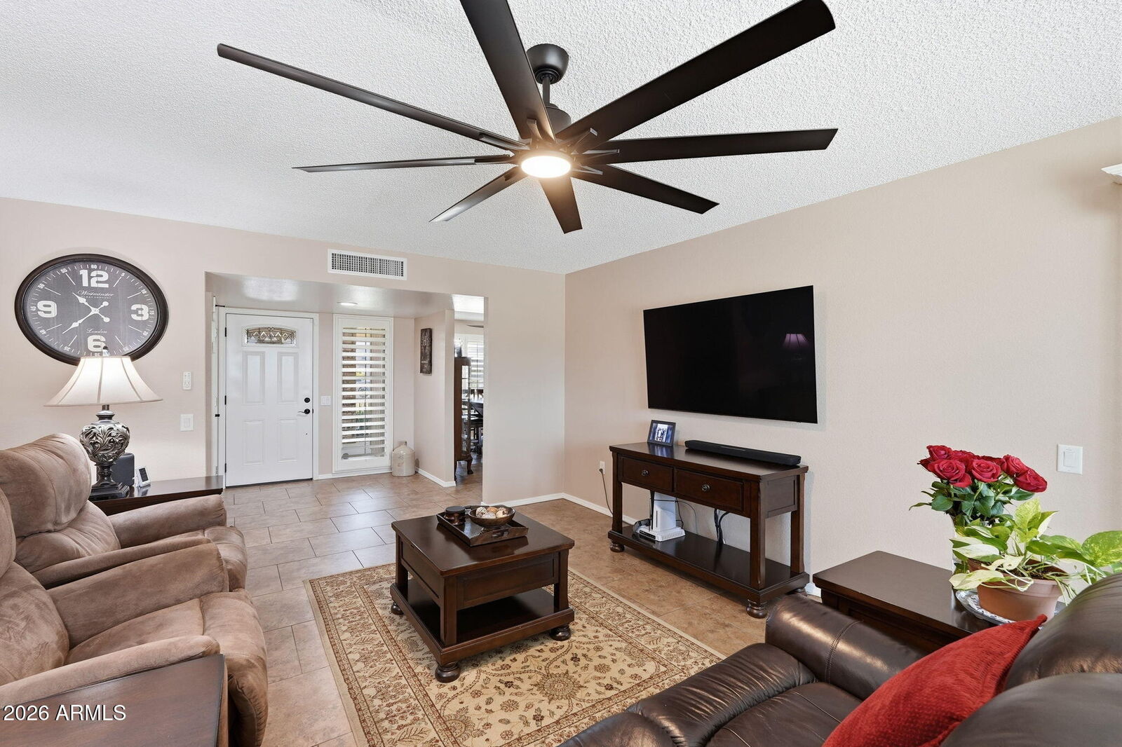 Property Photo: 10110 W Pine Springs Drive AZ 85373