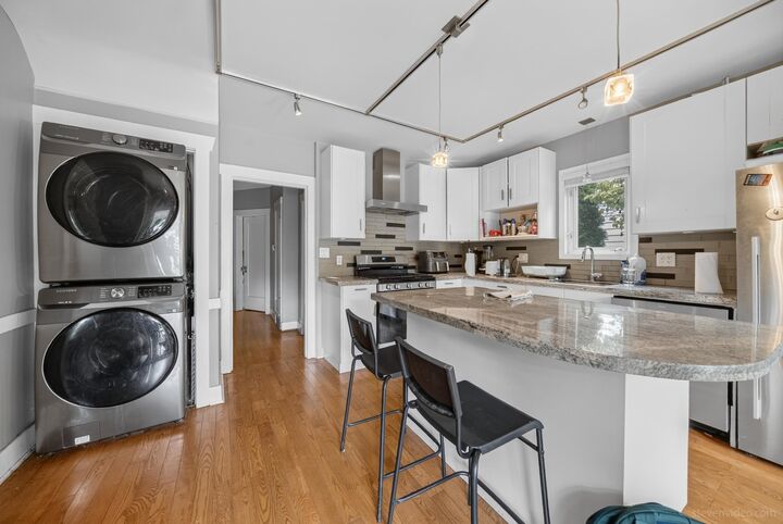 Property Photo:  38xx W 20th Avenue  BC V6S 1G2 