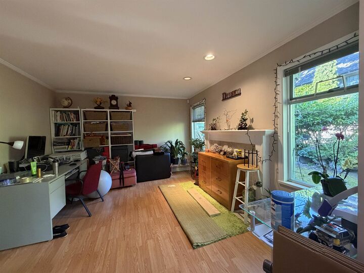 Property Photo:  7130 Barnet Road 5  BC V5A 4S4 