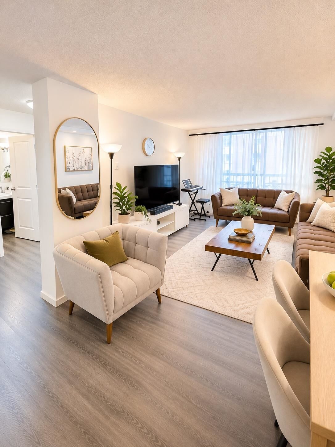 Property Photo:  2016 Fullerton Avenue 905  BC V7P 3E6 