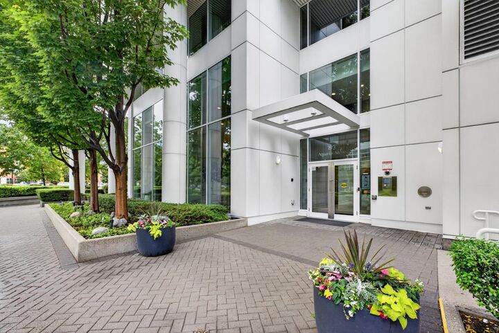 Property Photo: 193 Aquarius Mews 1505 BC V6Z 2Z2