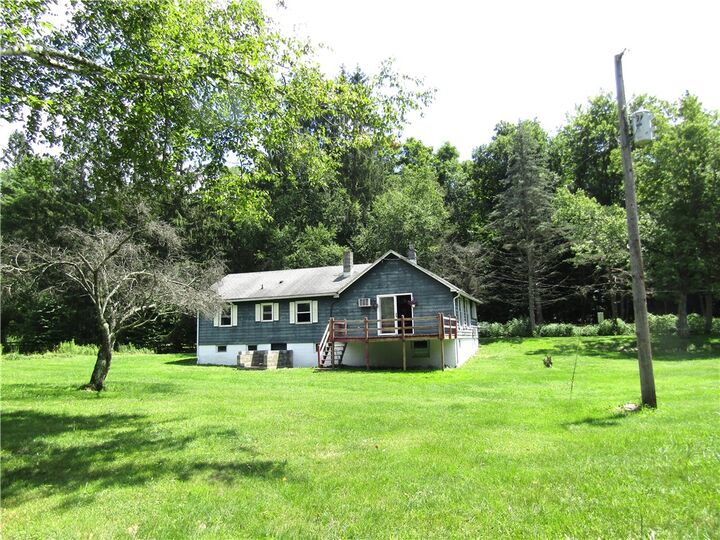 Property Photo:  817 Munn Road  NY 13856 