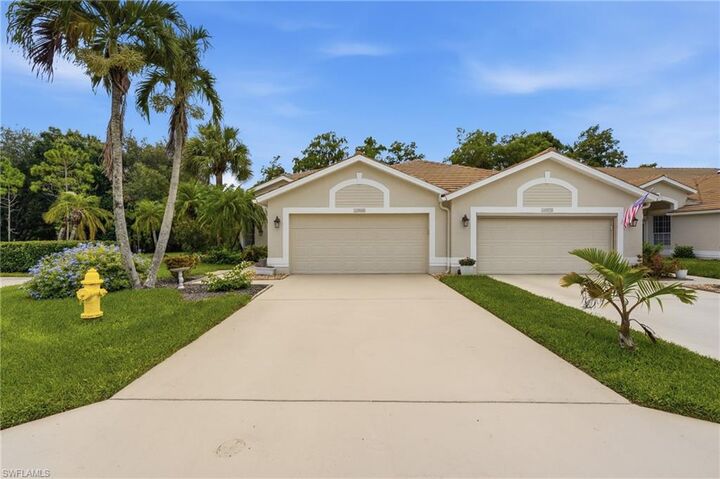 Property Photo: 14980 Hickory Greens Ct FL 33912