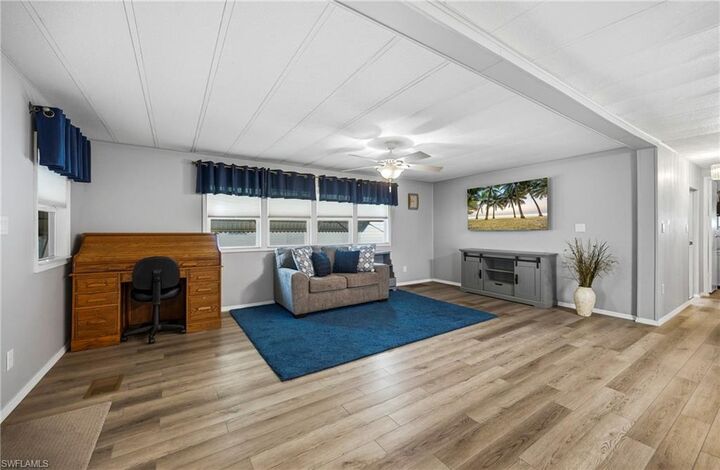 Property Photo: 195 Domingo Dr FL 33905