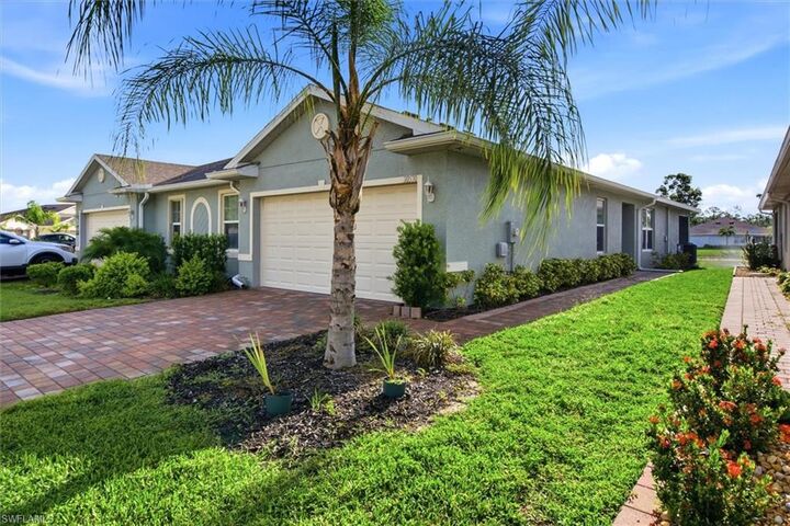 Property Photo:  20530 Plumwood Loop  FL 33917 