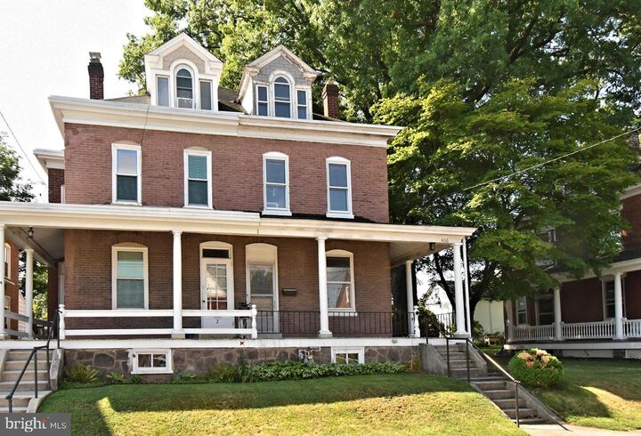 Property Photo:  406 Broad Street  PA 19475 