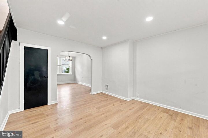 Property Photo: 2605 S Robinson Street PA 19142