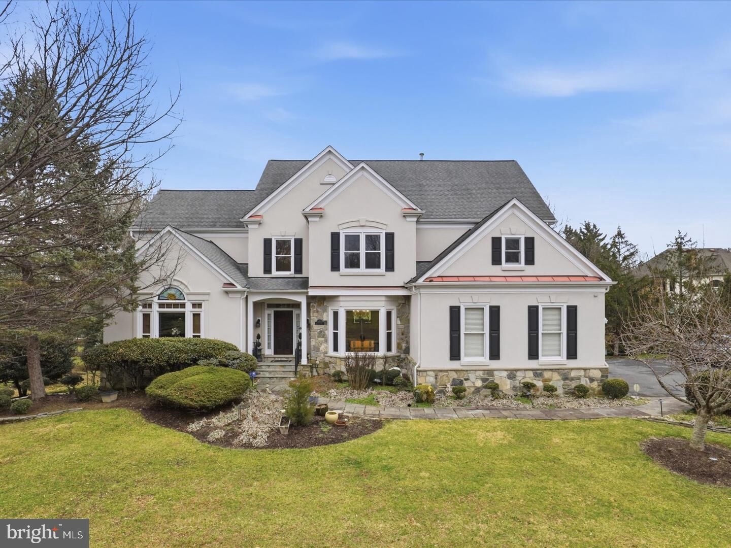 Property Photo:  1465 Mayhurst Boulevard  VA 22102 