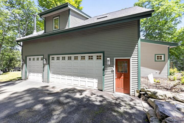 Property Photo: 326 Fawn Road PA 18347