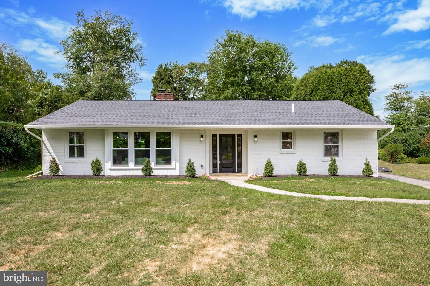 Property Photo:  104 Furlong Avenue  PA 19073 