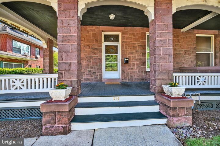 Property Photo: 312 S 12th Street PA 17042
