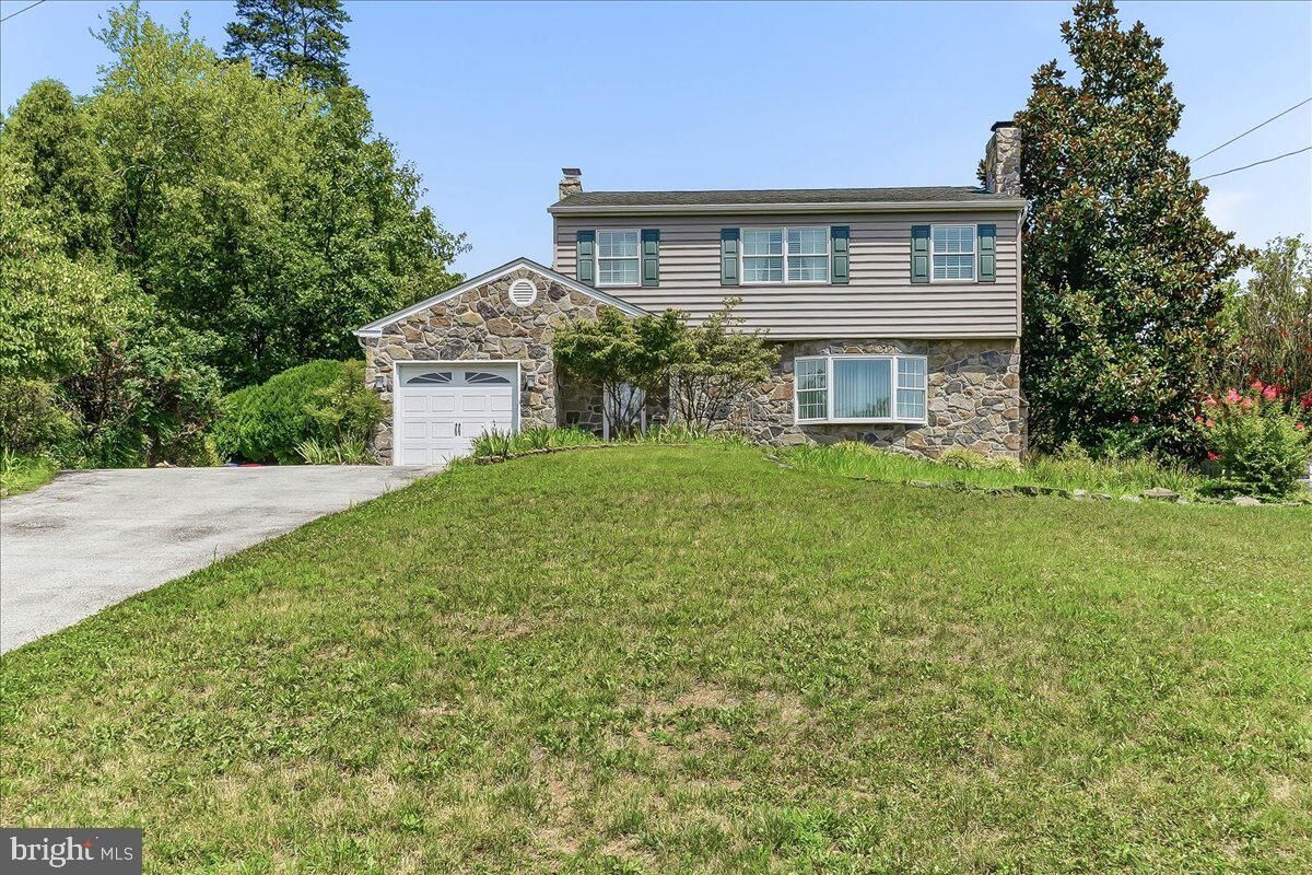 Property Photo: 733 S Park Avenue PA 19403