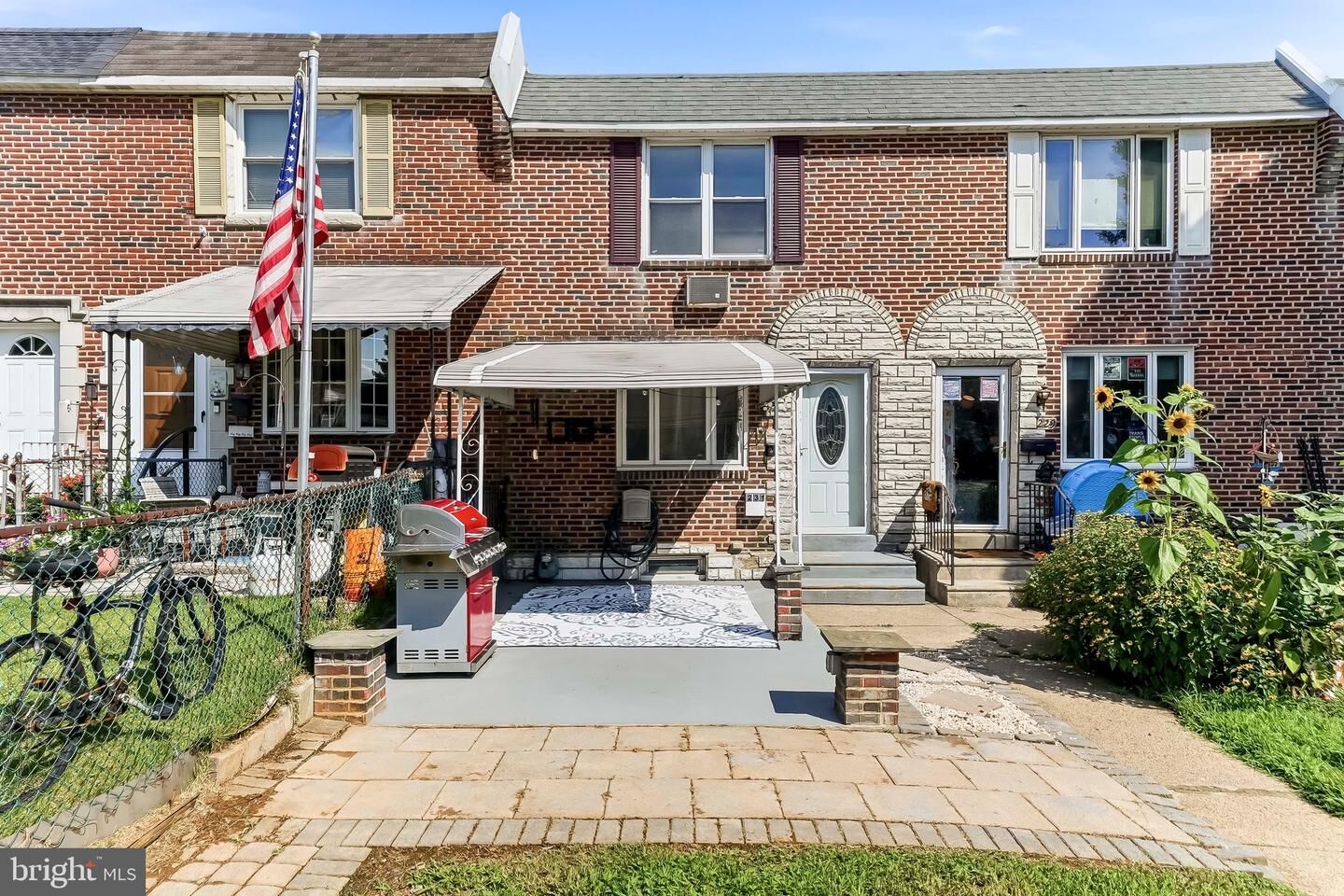 Property Photo: 231 W Wyncliffe Avenue PA 19018