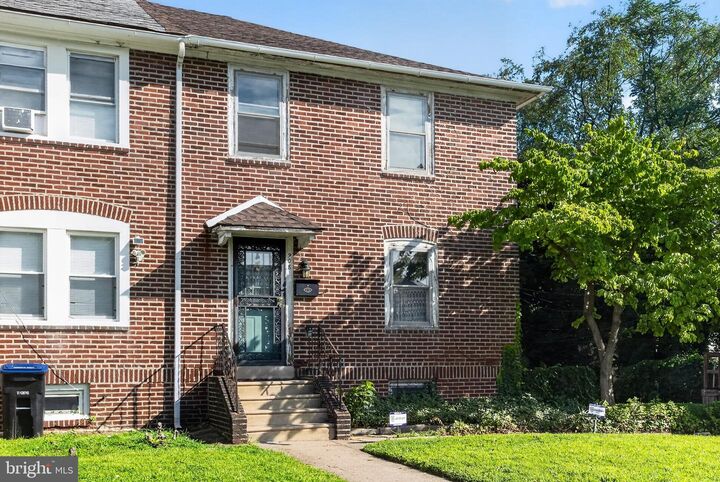 Property Photo:  908 E 16th Street  PA 19013 