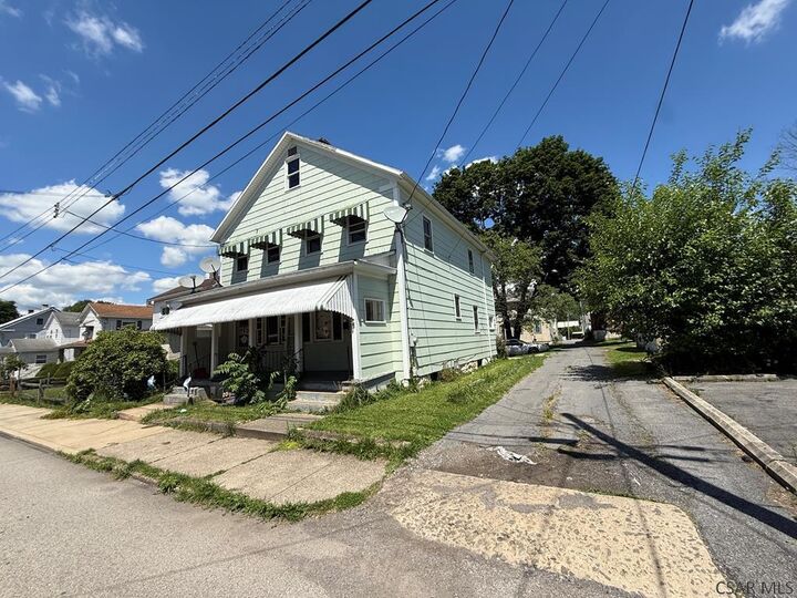 Property Photo: 117-117.5 I Street PA 15906