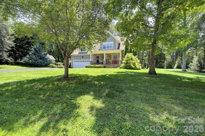 Property Photo: 212 Tall Timbers Trail NC 28792
