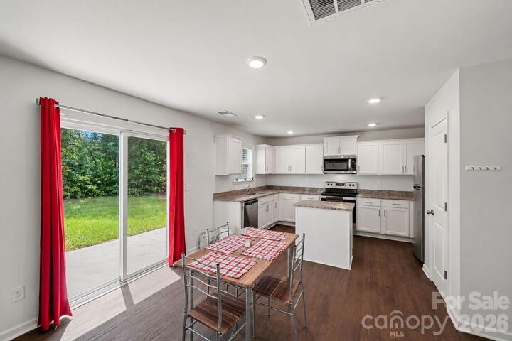 Property Photo:  7217 Finnigan Road  NC 28215 