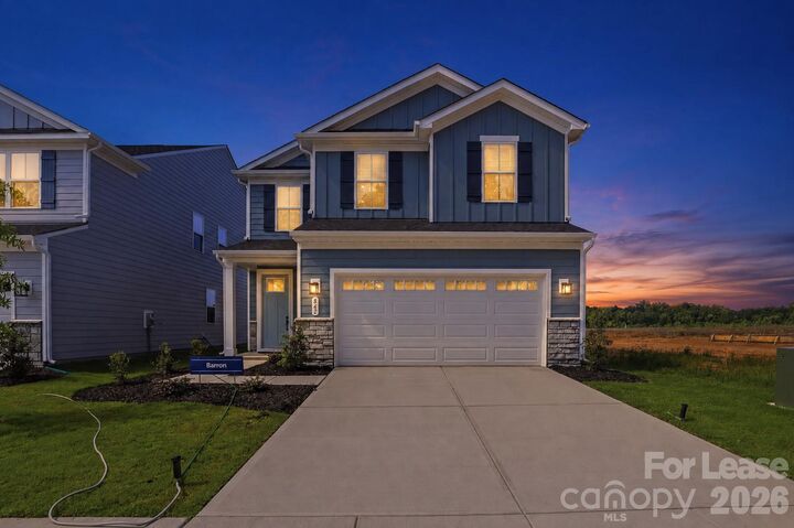 Property Photo:  862 Heathway Drive  NC 28213 