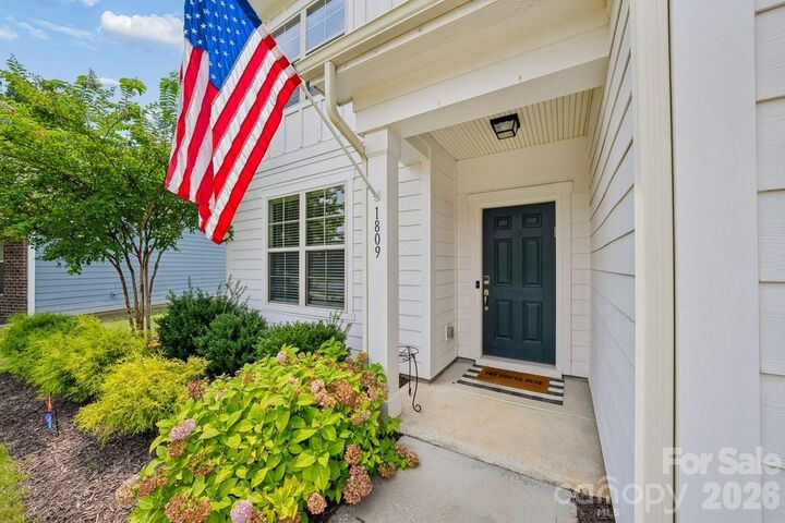 Property Photo:  1809 Shelbourne Way  SC 29707 