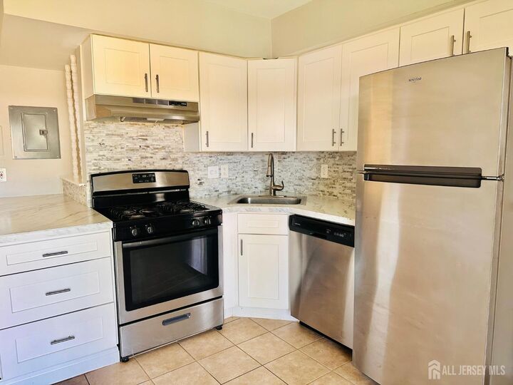 Property Photo: 32 Judson Street 12B NJ 08837
