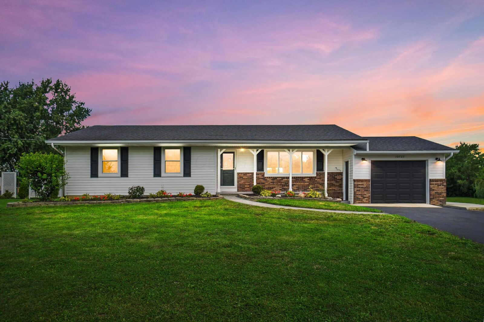Property Photo:  10725 Thrailkill Road  OH 43146 