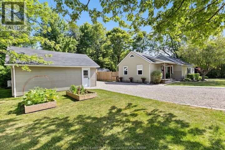 Property Photo:  209 Maidstone Avenue East  ON N8M 2J8 