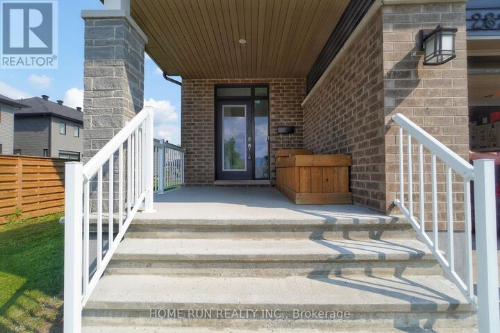 Property Photo:  282 Nelson Street East  ON K7C 0P8 