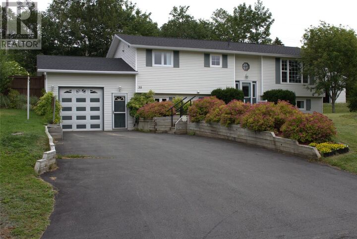 Property Photo: 35 Cliffside Avenue NL A1W 4P1