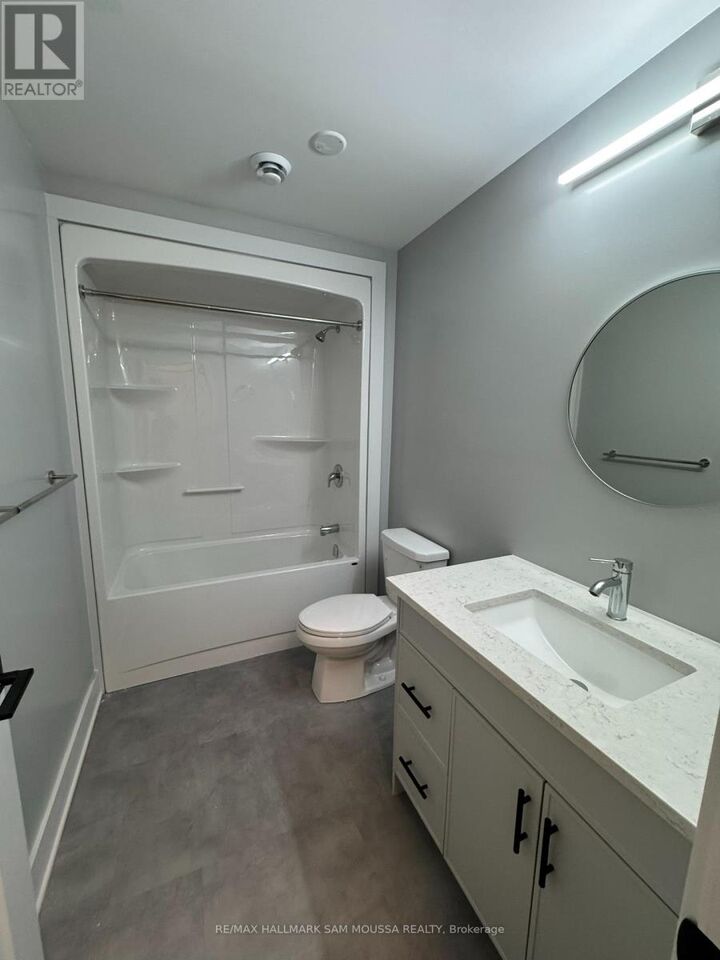 Property Photo:  55 Drummond Street East 104  ON K7H 1G3 