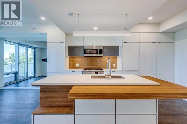 Property Photo: 1020 9 Avenue Southeast AB T2G 0S7