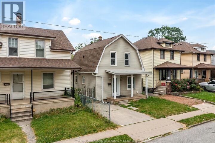 Property Photo:  384 Josephine Avenue  ON N9B 2L1 