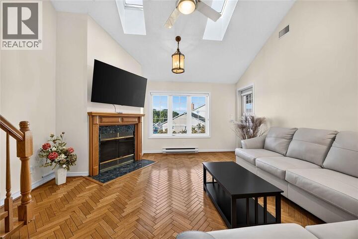 Property Photo: 1520 Venetian Boulevard M-306 ON N7T 7Z8
