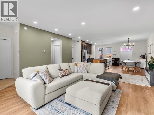 Property Photo: 16 Gleaner Avenue YT Y1A 0S4