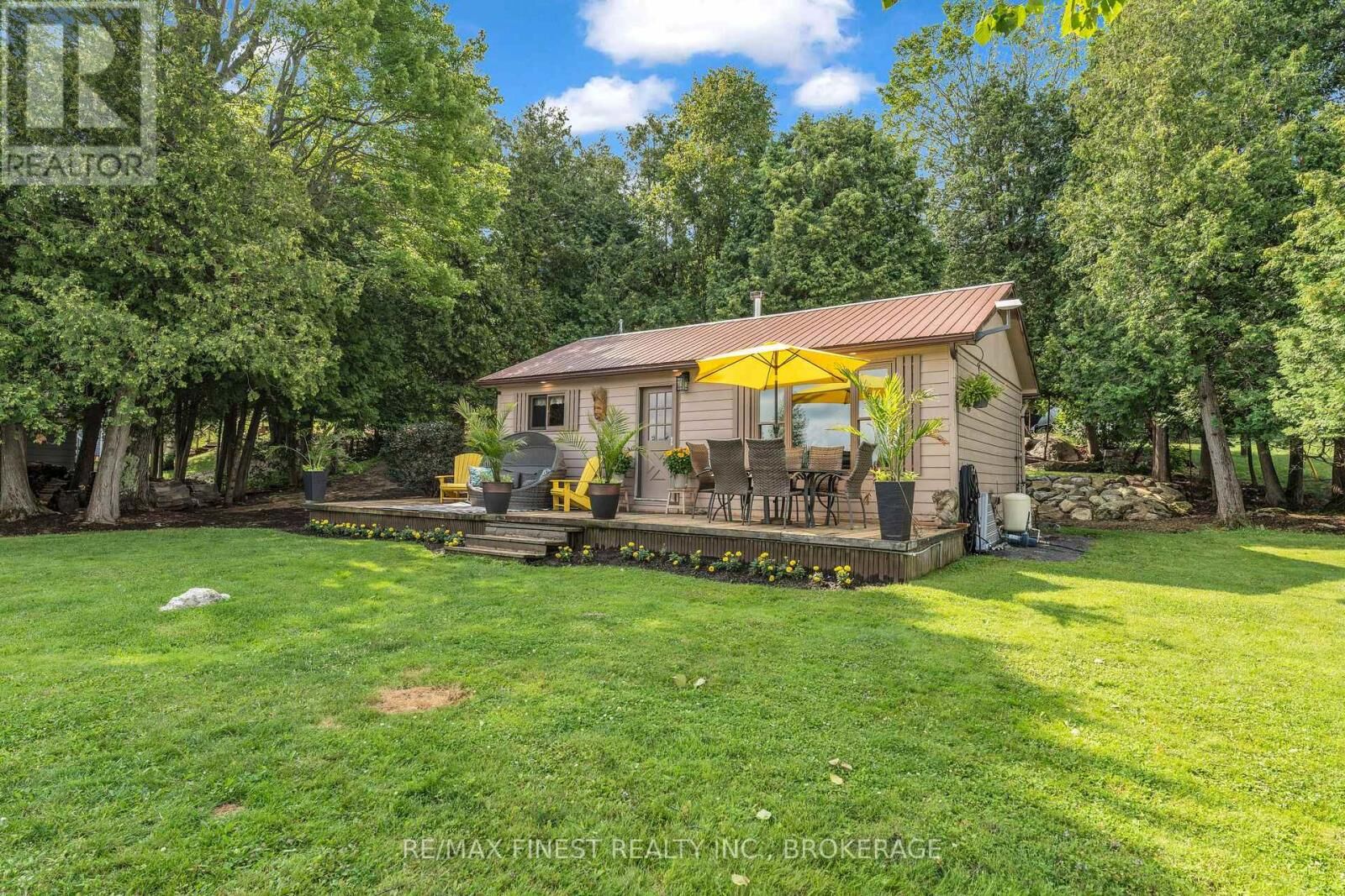Property Photo: 104 Farren Lake Lane 41 ON K0G 1X0
