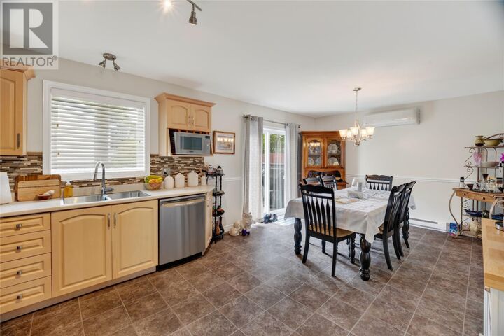 Property Photo: 4 Hibernia Place NL A1X 7P2