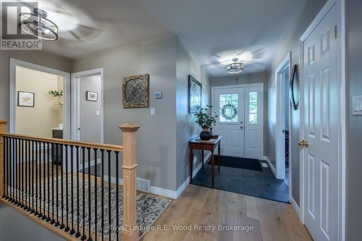 Property Photo: 3 Otterview Drive ON N0J 1R0