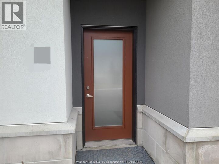 Property Photo:  550 Sandison Street 23  ON N9E 0A3 