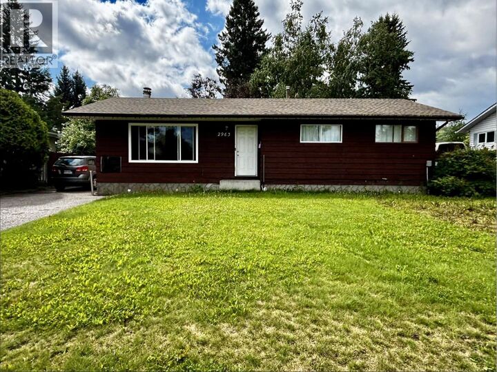 2963 Pinewood Avenue — photo 1