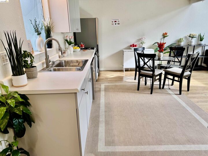 Property Photo:  1450 4th St #5  CA 94710 