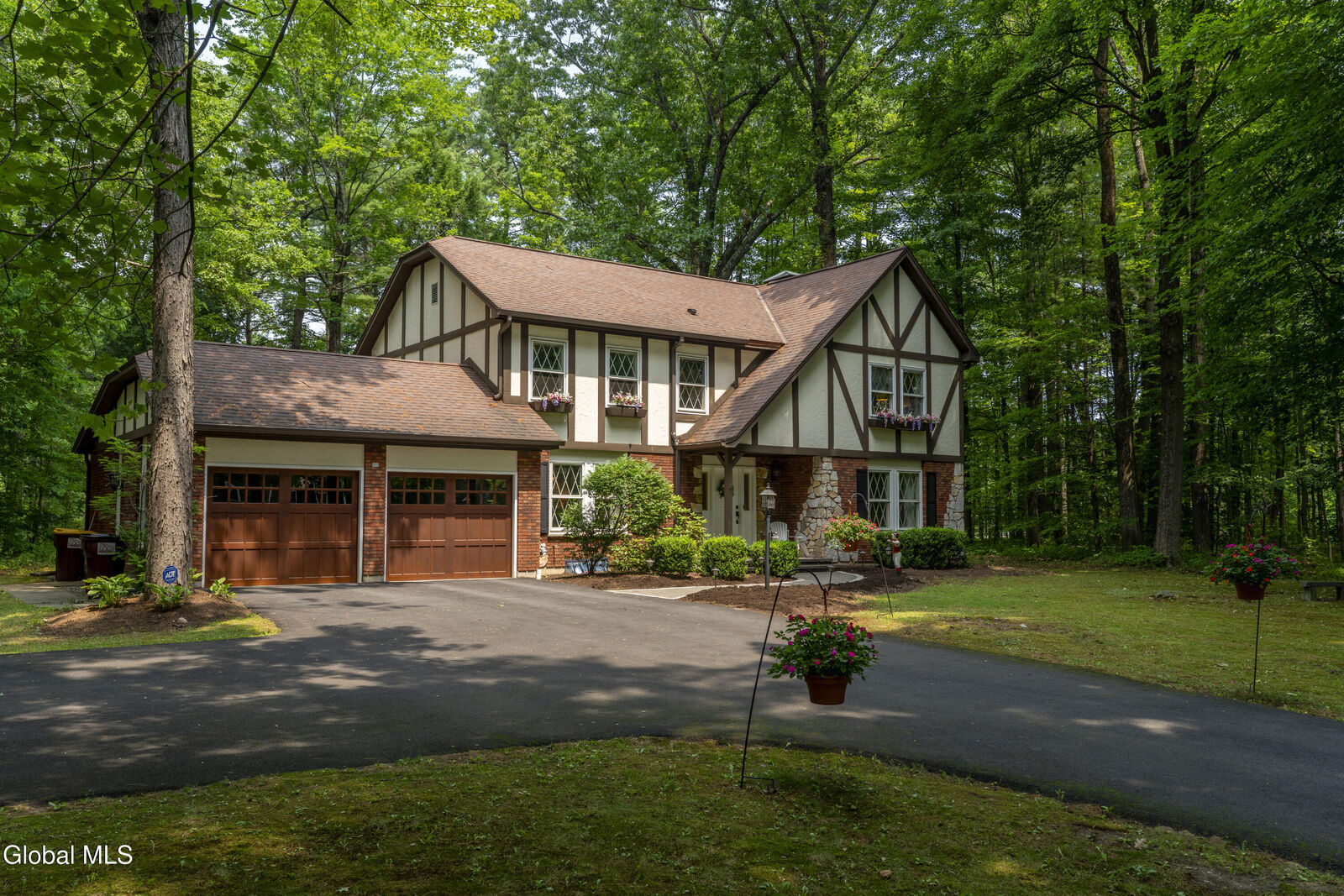 Property Photo: 7 Lakeview Drive NY 12831