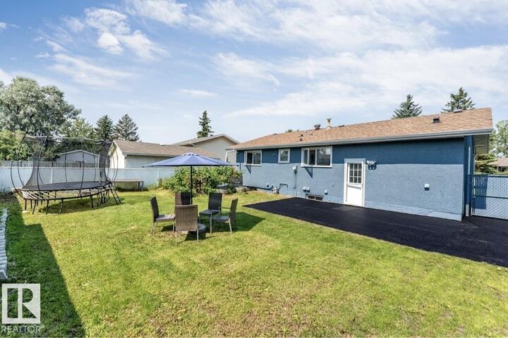 Property Photo: 7419 33 Avenue NW AB T6K 1J5