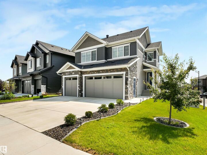 Property Photo:  4621 170A Avenue NW  AB T5Y 4C9 