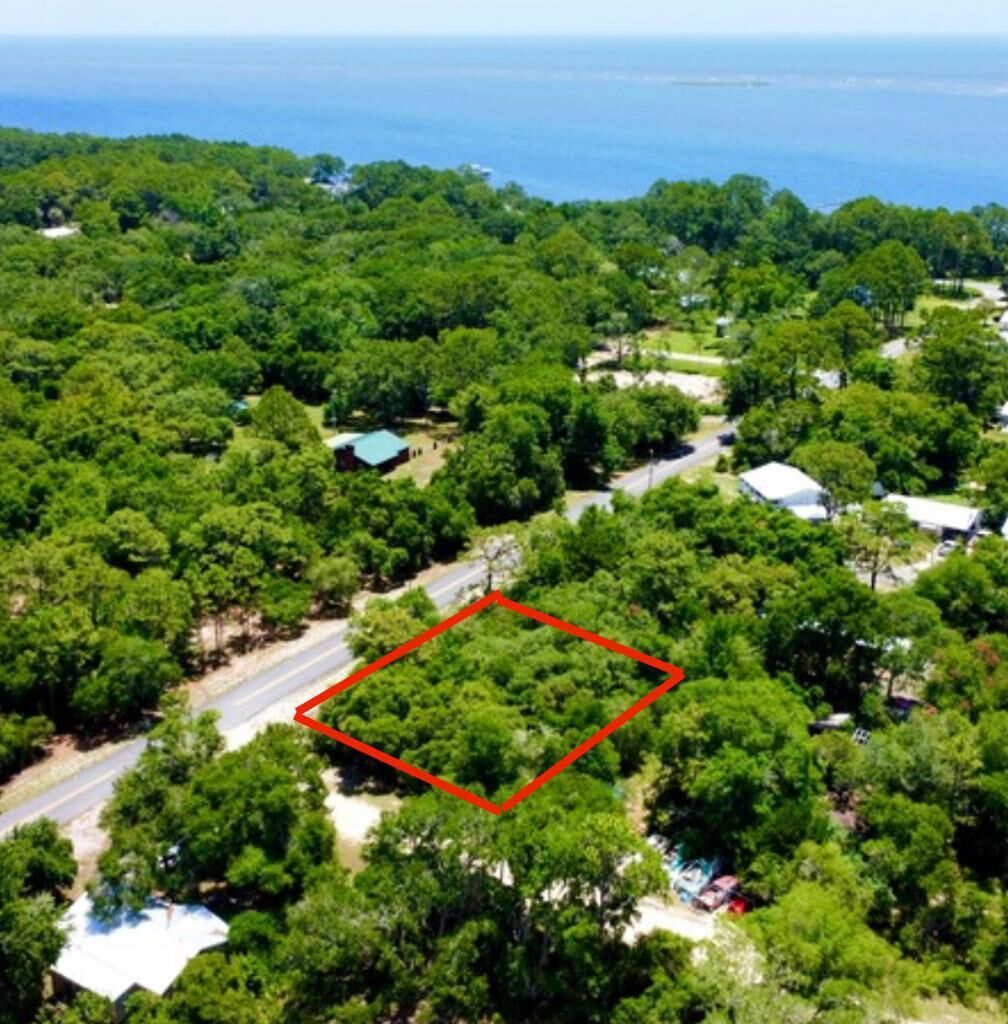 Property Photo: 2530 Oleander Ter FL 32323