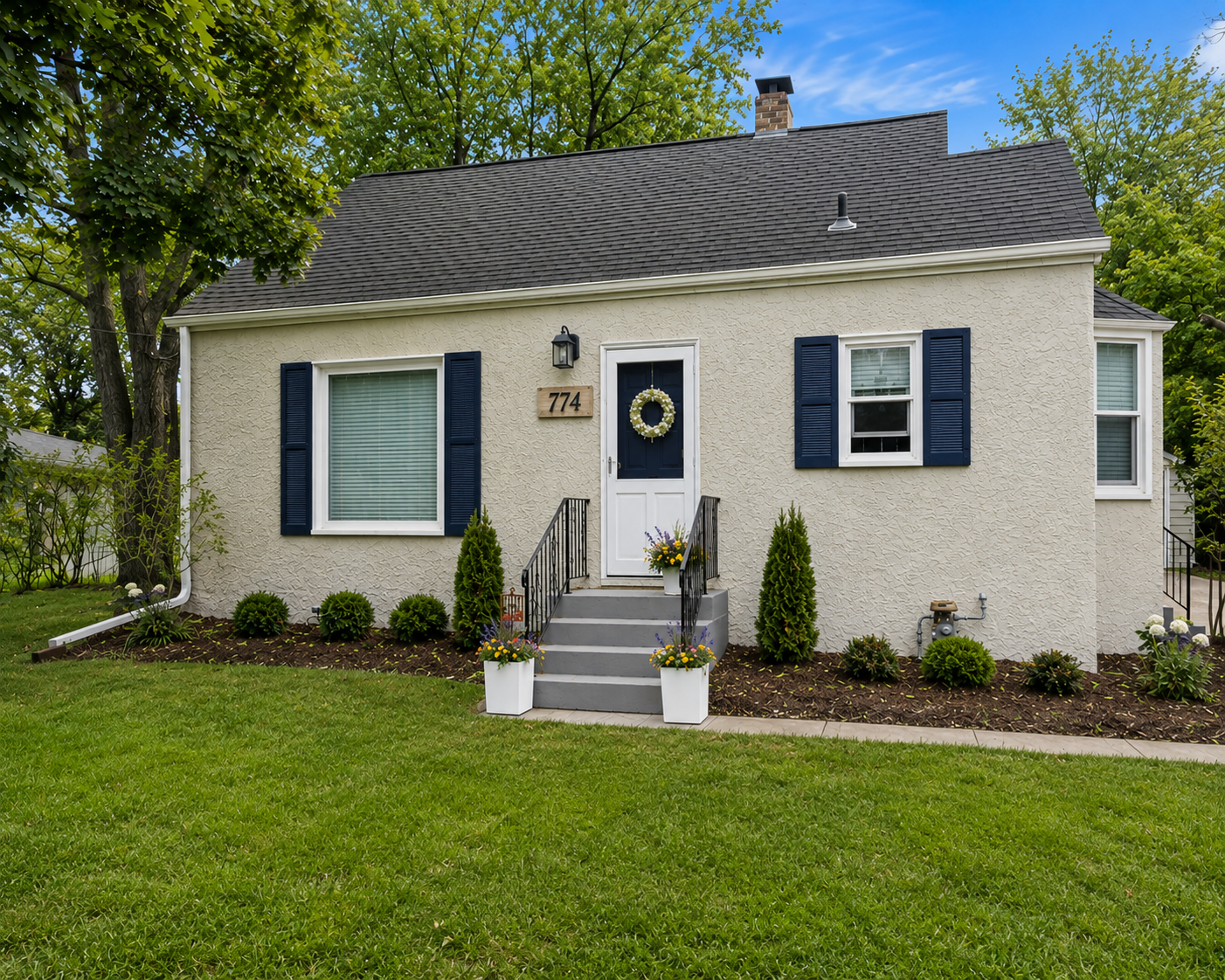 Property Photo: 774 County Road B W MN 55113