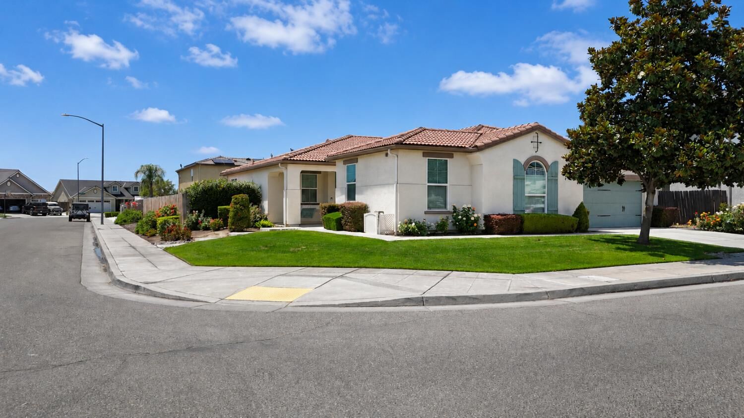 Property Photo:  3659 N Pearwood Avenue  CA 93727 