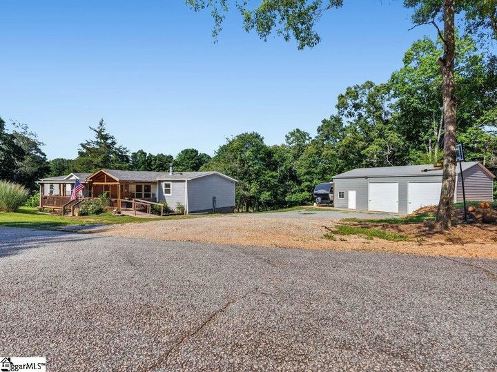 Property Photo: 85 Beech Branch Lane SC 29645