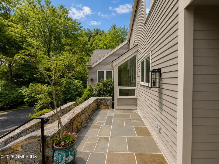 Property Photo: 2 Choctaw Lane CT 06831